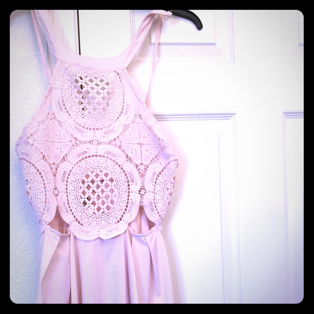 No label crochet mini dress